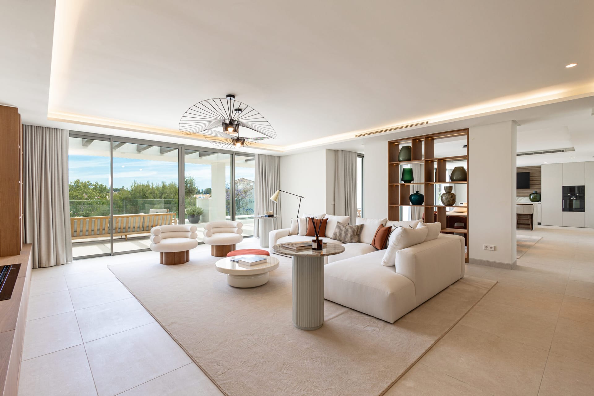 Earth — three and four bedroom apartments in Golden Mile, Marbella (3 of 11)