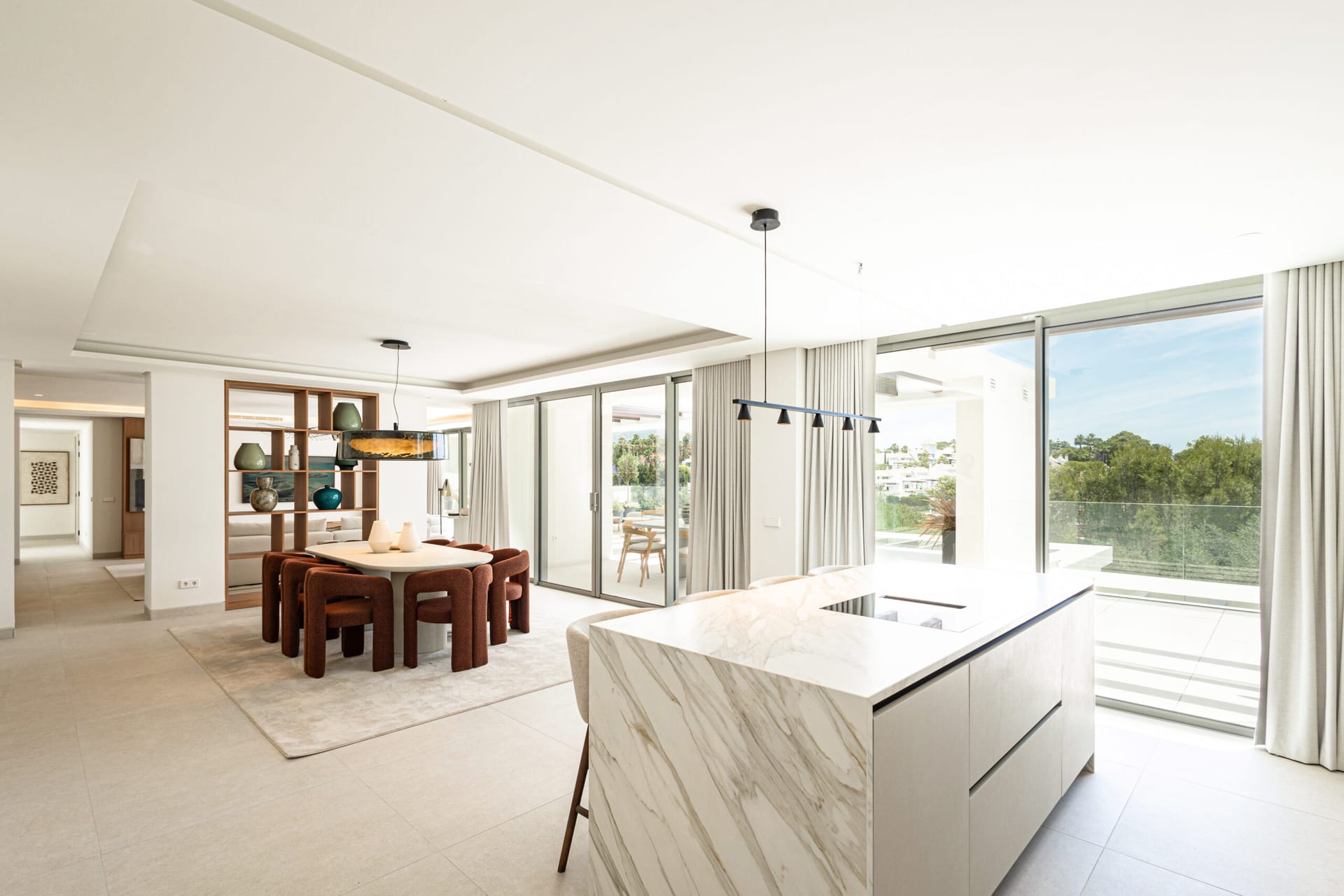 Earth — three and four bedroom apartments in Golden Mile, Marbella (4 of 11)