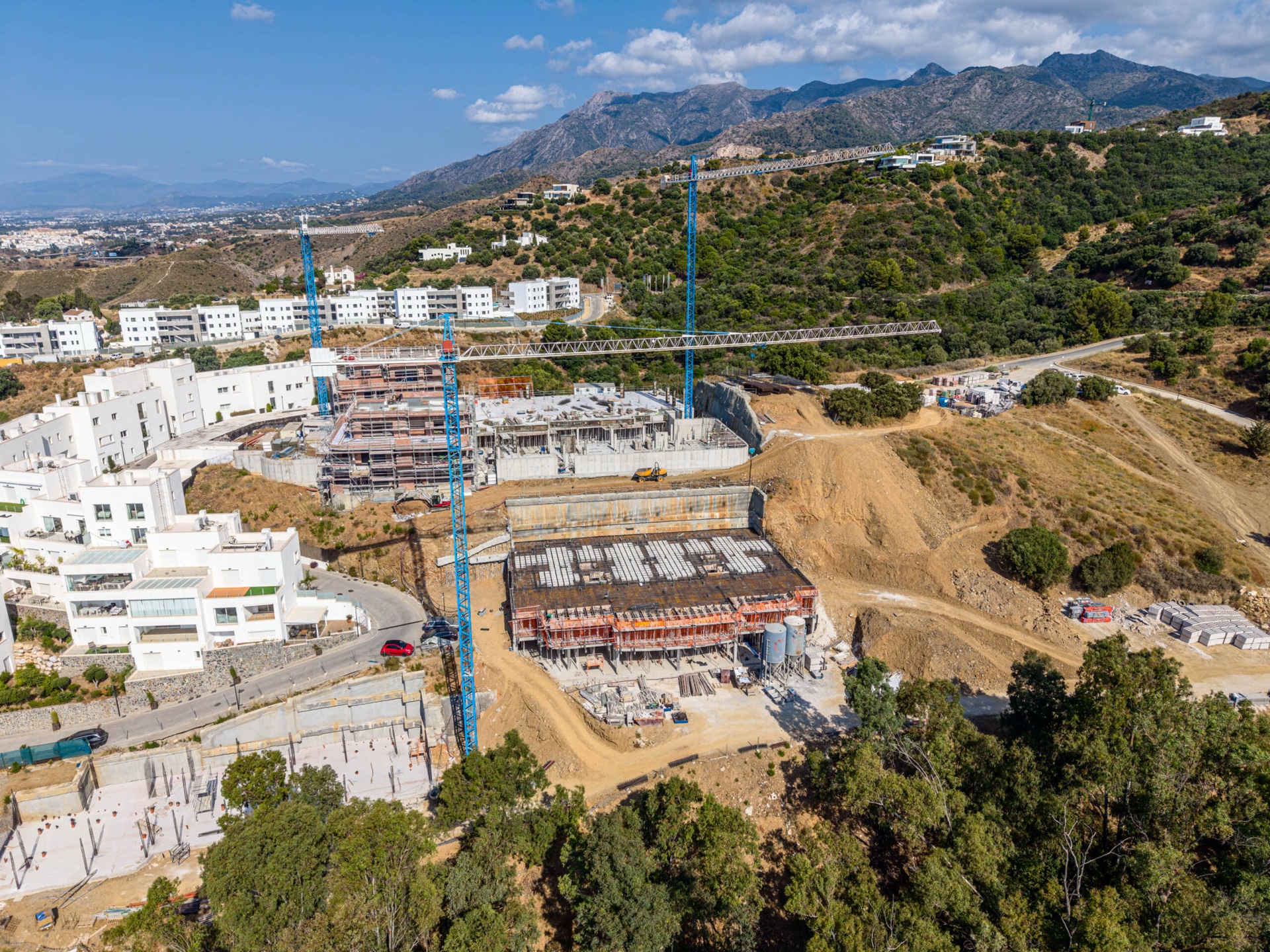 Origin — one, two and three bedroom apartments in Altos de los Monteros, Marbella (12 of 12)