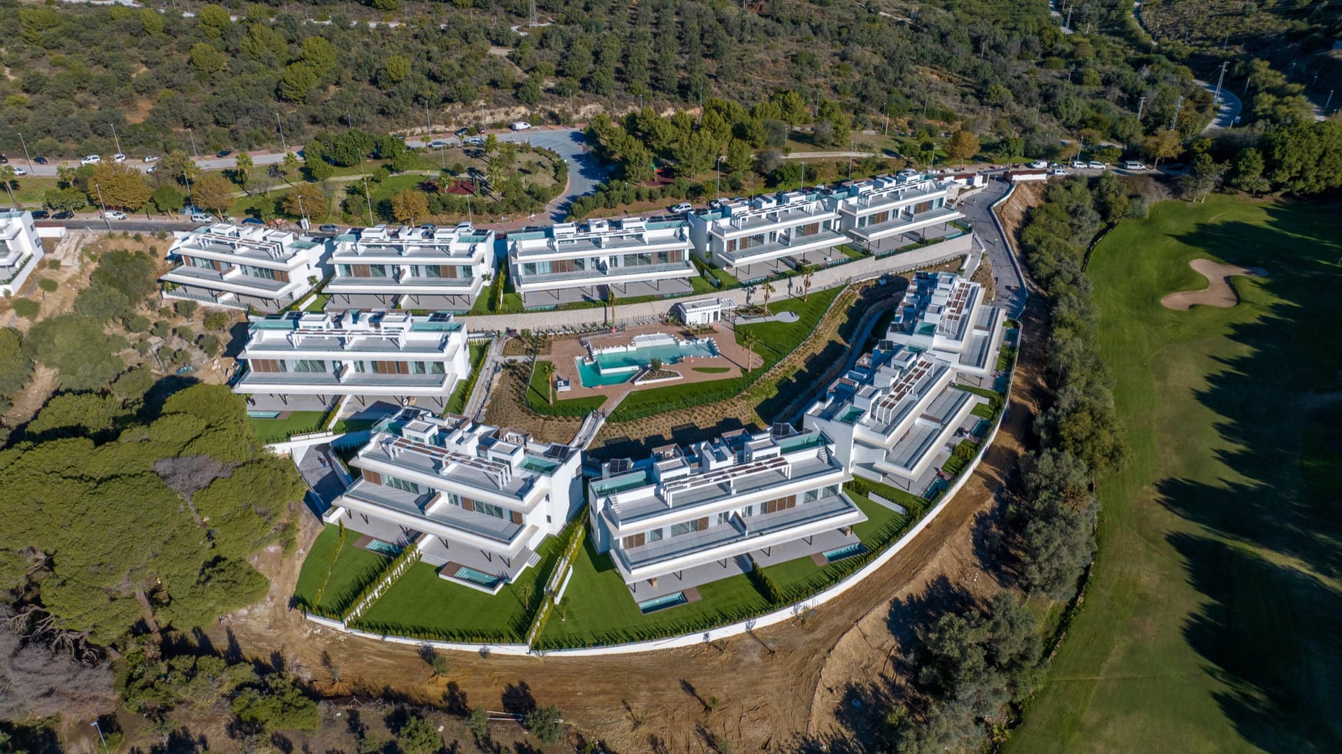 Santa Clara Homes — three bedroom apartments in Los Monteros, Marbella (6 of 9)