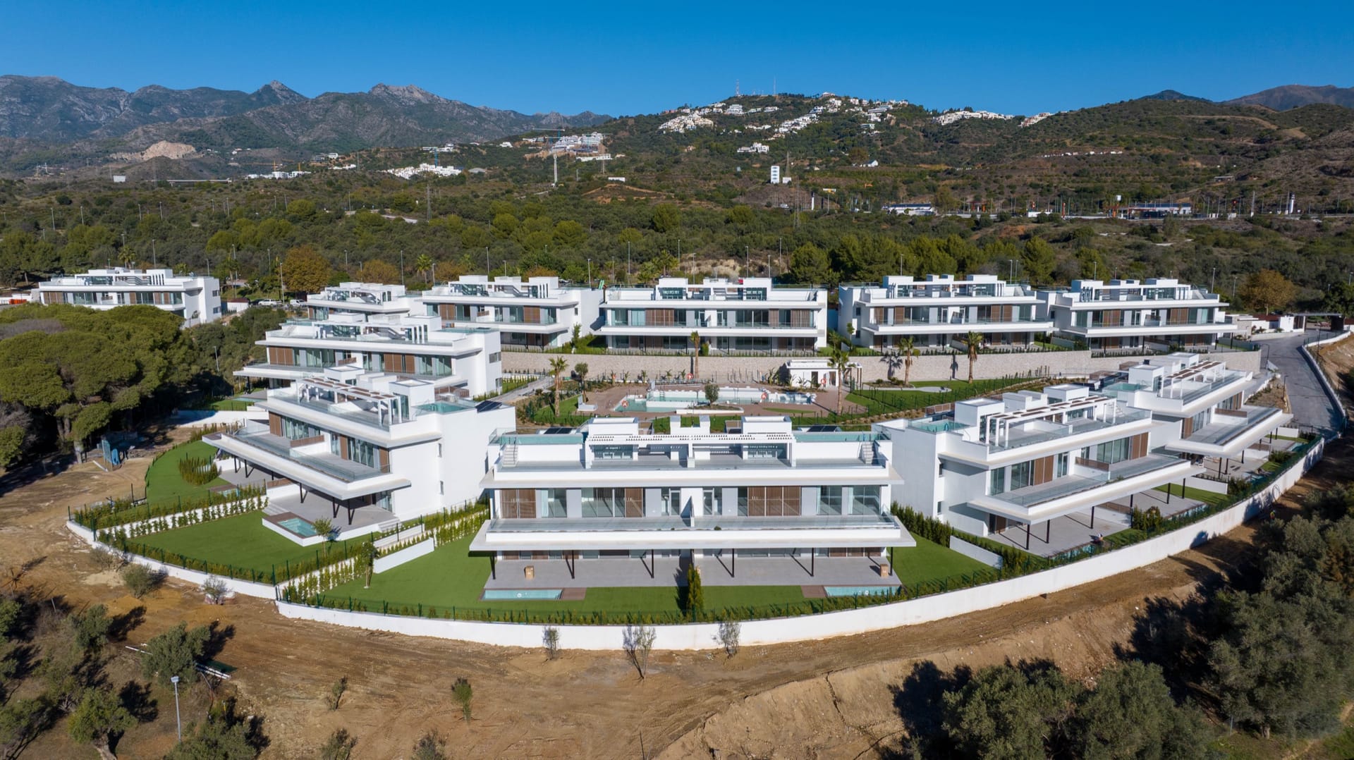 Santa Clara Homes — three bedroom apartments in Los Monteros, Marbella (9 of 9)