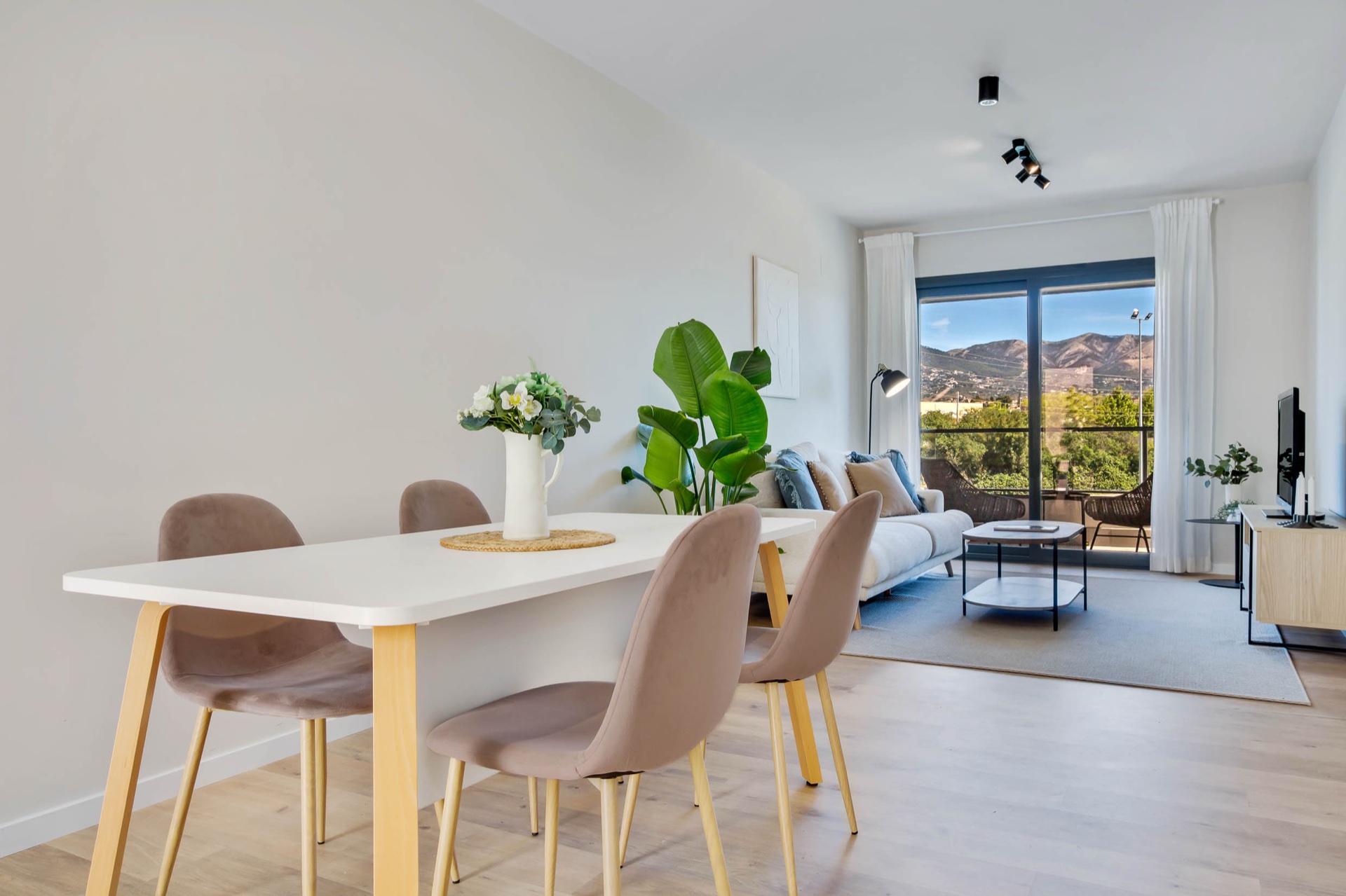 Suite Mijas Phase One — one, two and three bedroom homes in Las Lagunas de Mijas, Mijas (2 of 13)