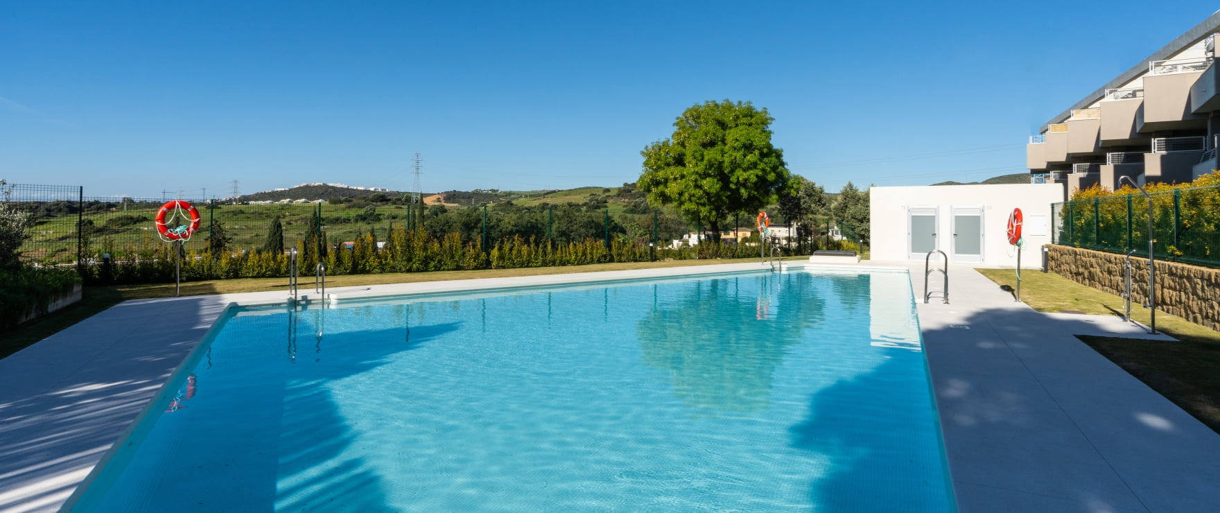 Sunny Golf — two bedroom apartments in Estepona Golf, Estepona (3 of 10)